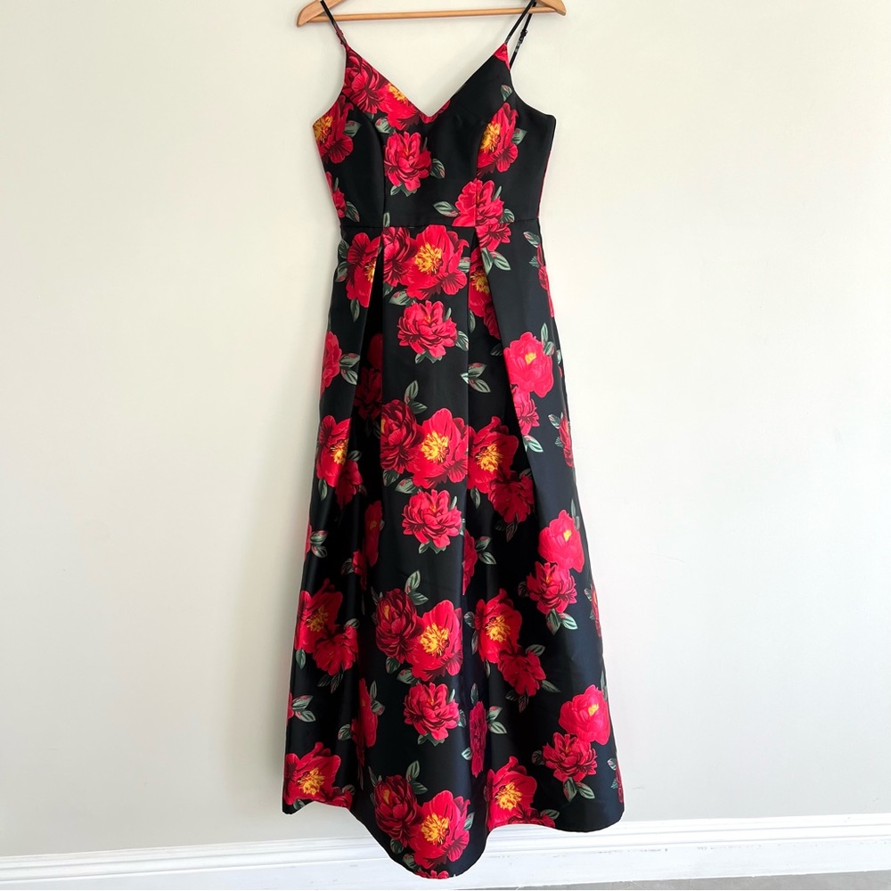 B. Smart Junior Black w Red Floral Long Evening Gown Prom Maxi Dress Sz 11-12